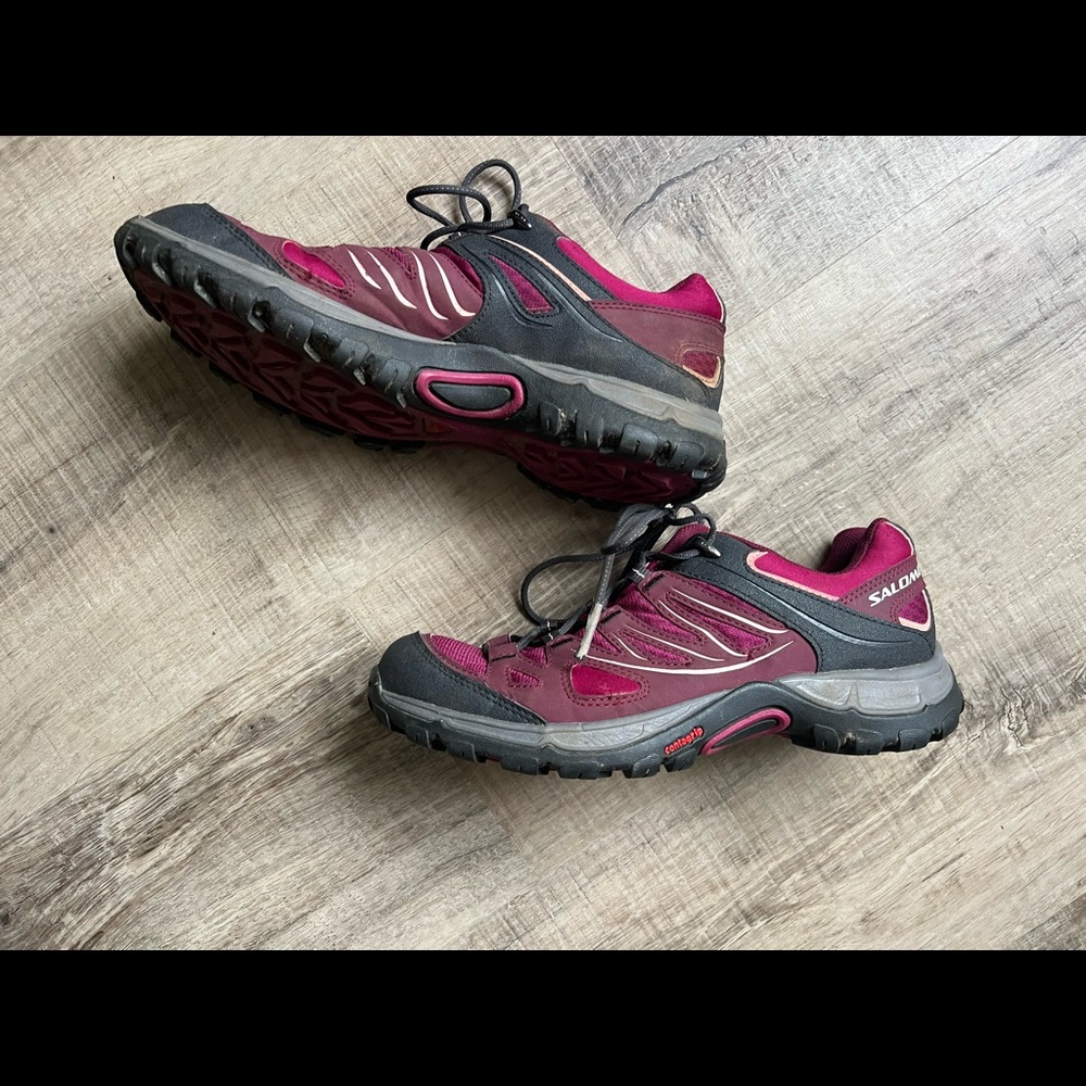 Salomon Ellipse Women’s Hiking Shoes SZ: 8